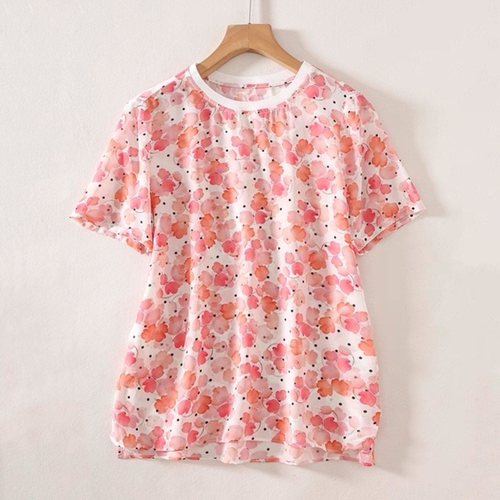 100% Mulberry Silk Floral Blouse   Lightweight & Elegant  Size L